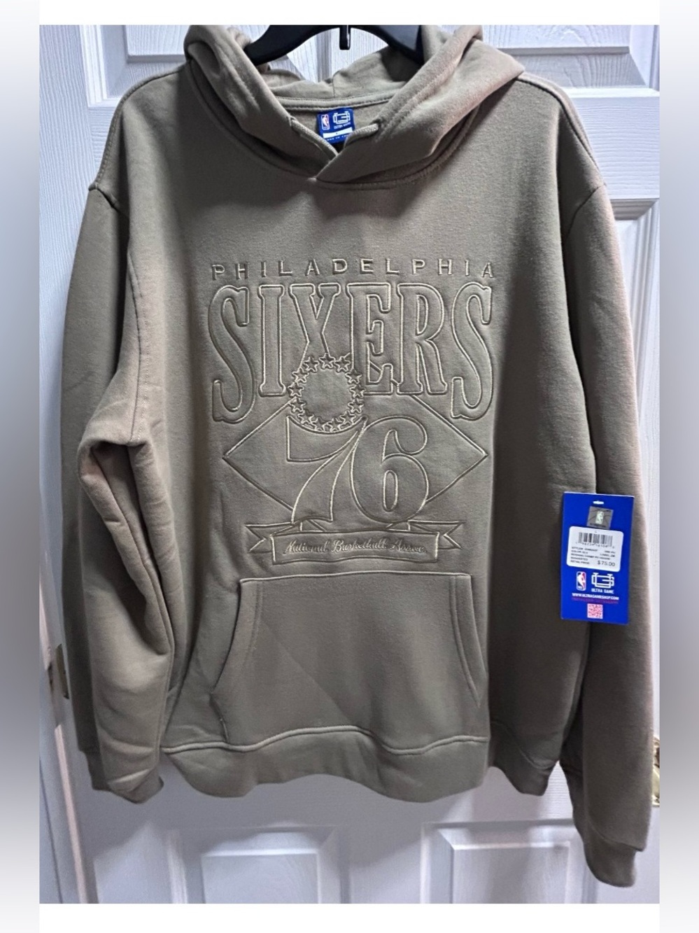 NBA Philadelphia 76ers Tan Embroidered Hoodie - Size L NWT